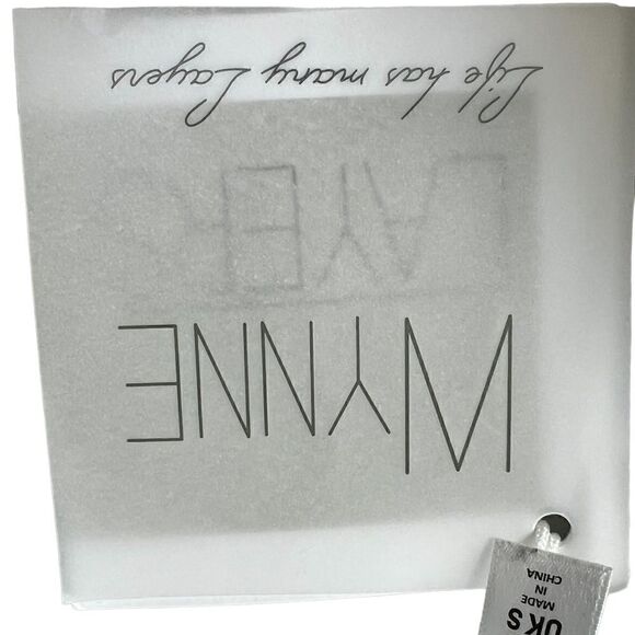 Marla Wayne layers. Chrisp pure white button up shirt size small. - Picture 5 of 6